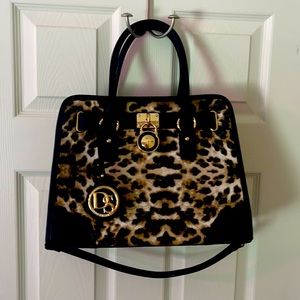 Large purse with matching wallet